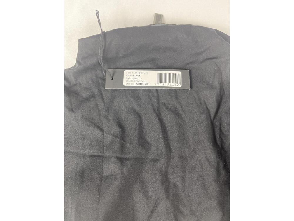 NWT XL Reg/Long One Piece TA3 Surfy Long Sleeved $188 - Picture 6 of 7